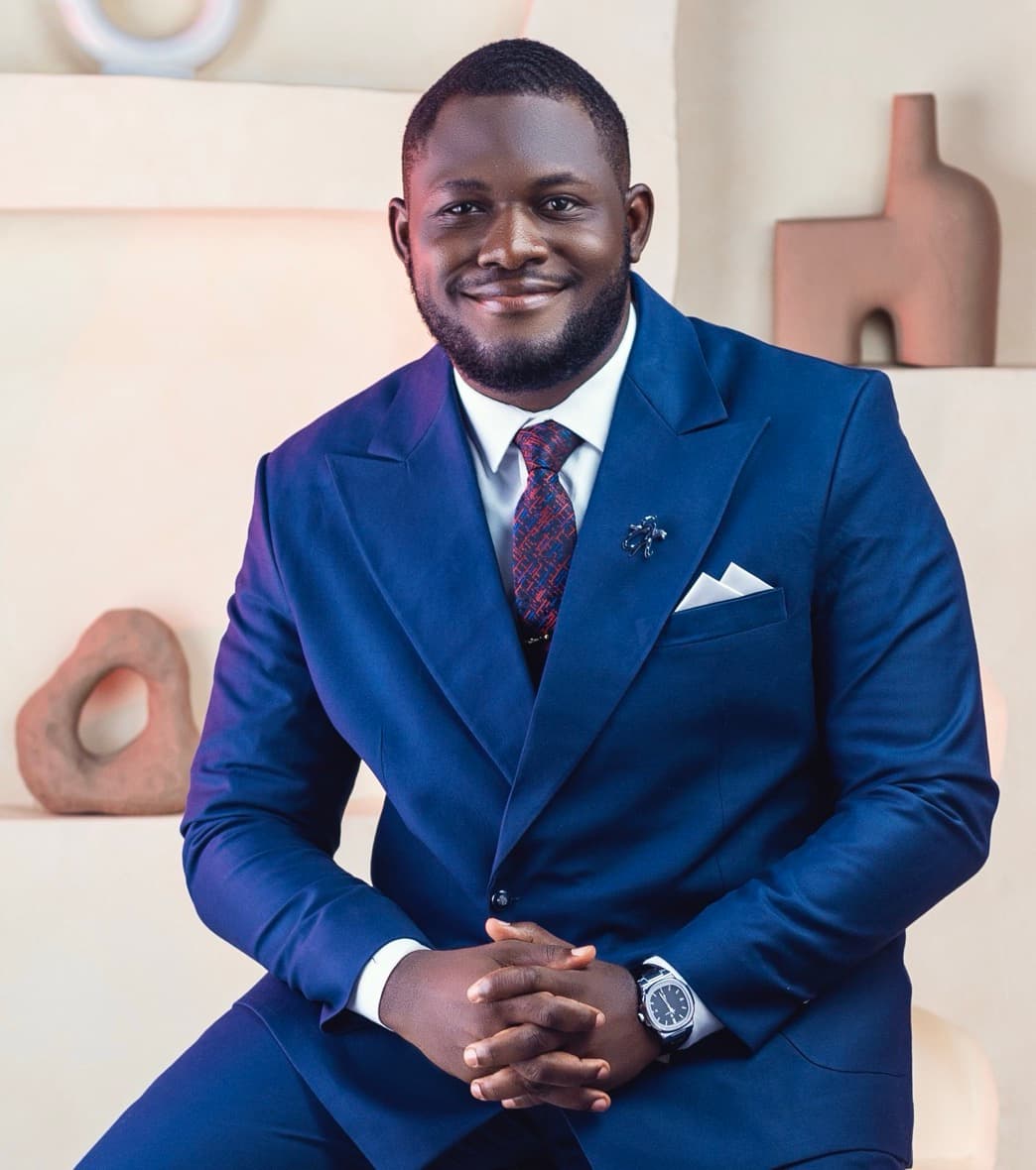 Dr. Adama Emmanuel Oluwawemimo